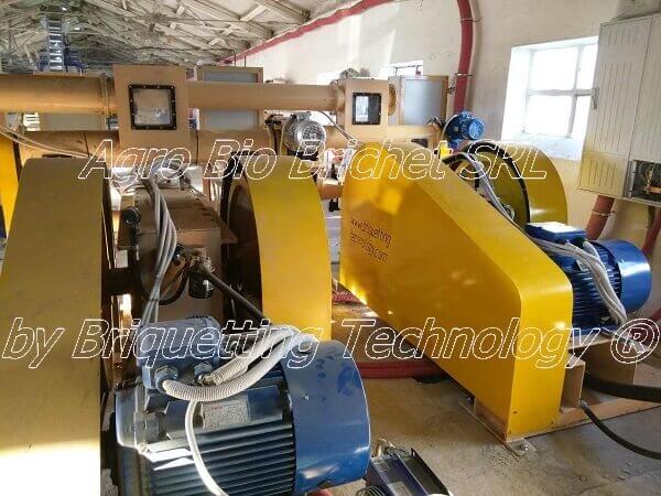Briquetting press in Becicherecu Mic