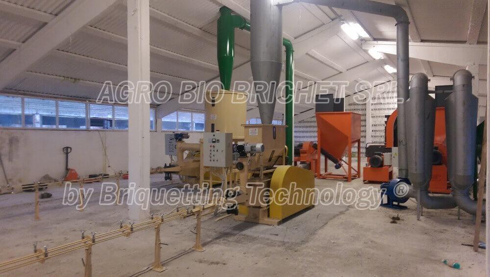 Sawdust briquetting line in Cernesti