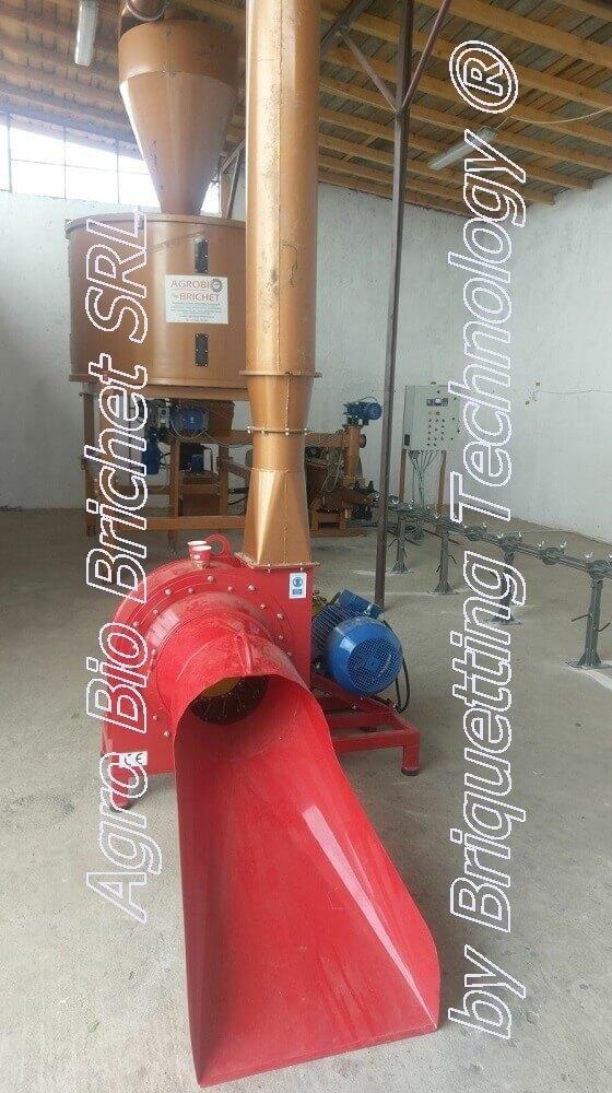 Briquette machinery in Parscoveni