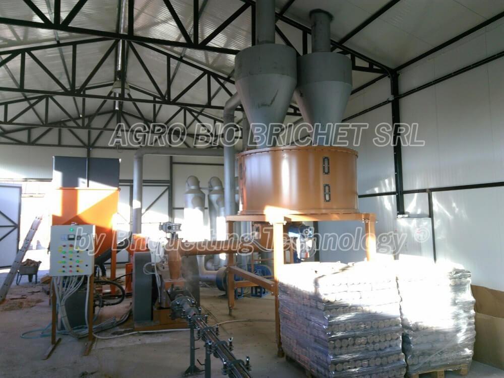 Sawdust briquette factory in Ucea de Sus